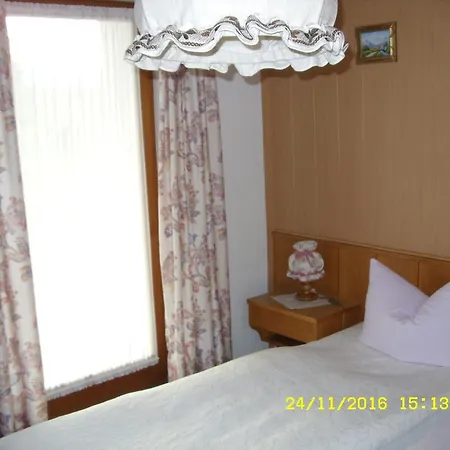 Vendégház Haus Viol 3*